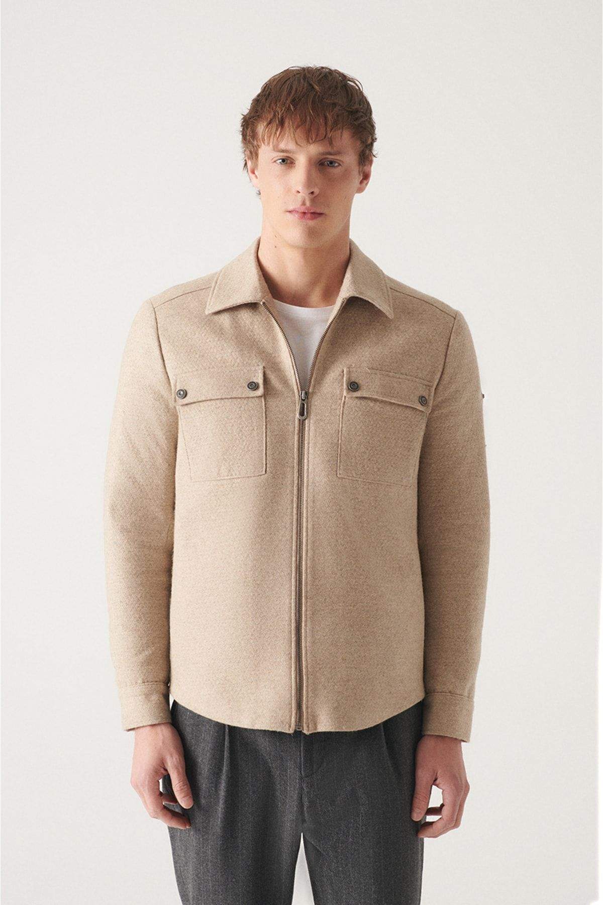 mens-beige-classic-collar-wool-fiber-knitted-lightweight-coat-a22y6036
