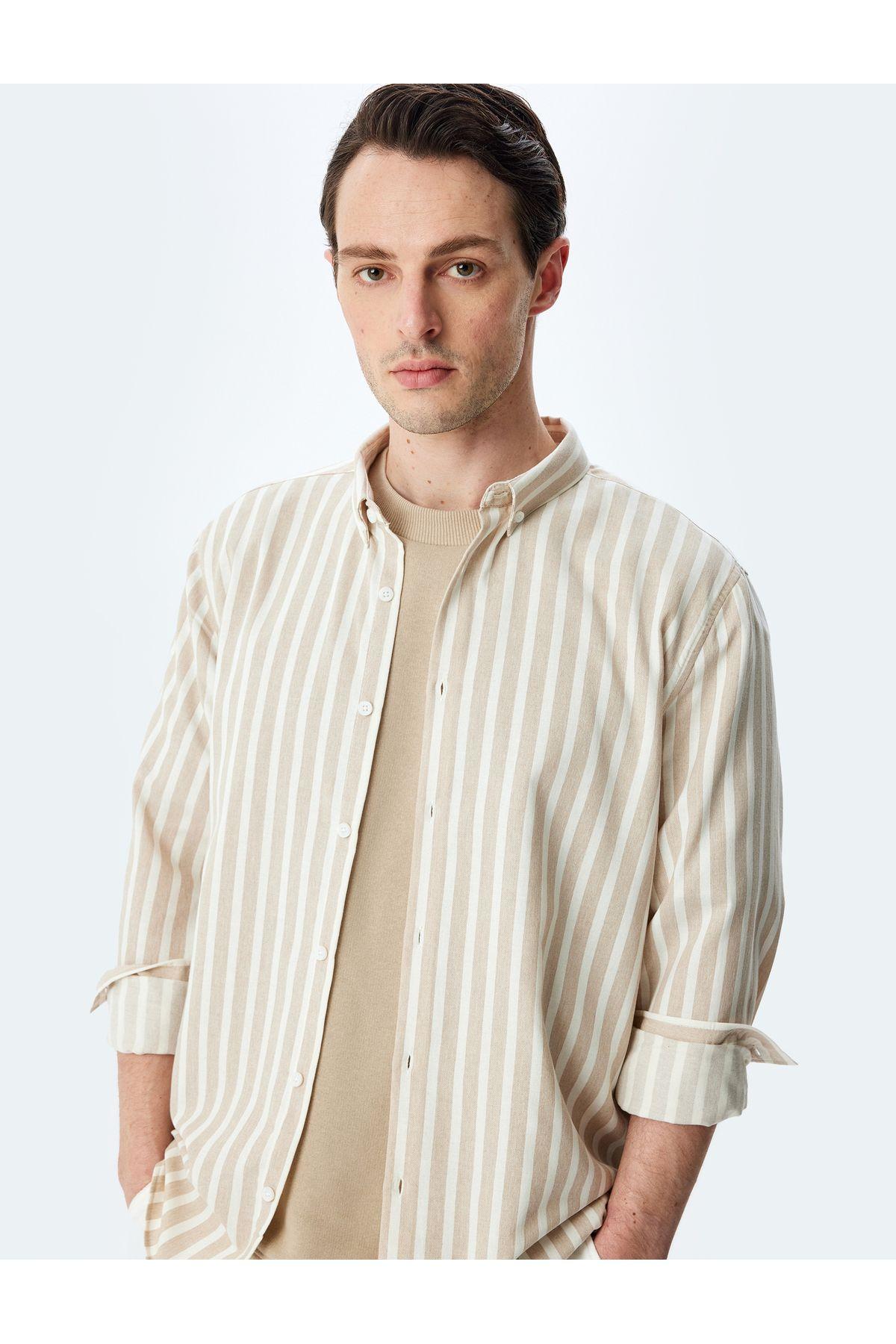 پیراهن آستین بلند راه راه با دکمه یقه پایین